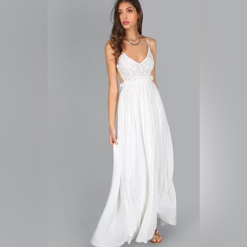 Backless Pleated White Maxi Dress